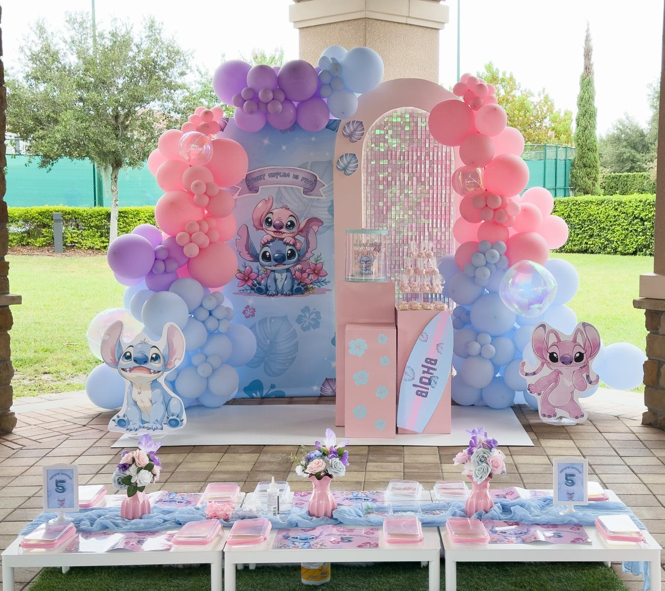 Riley's pink bow party